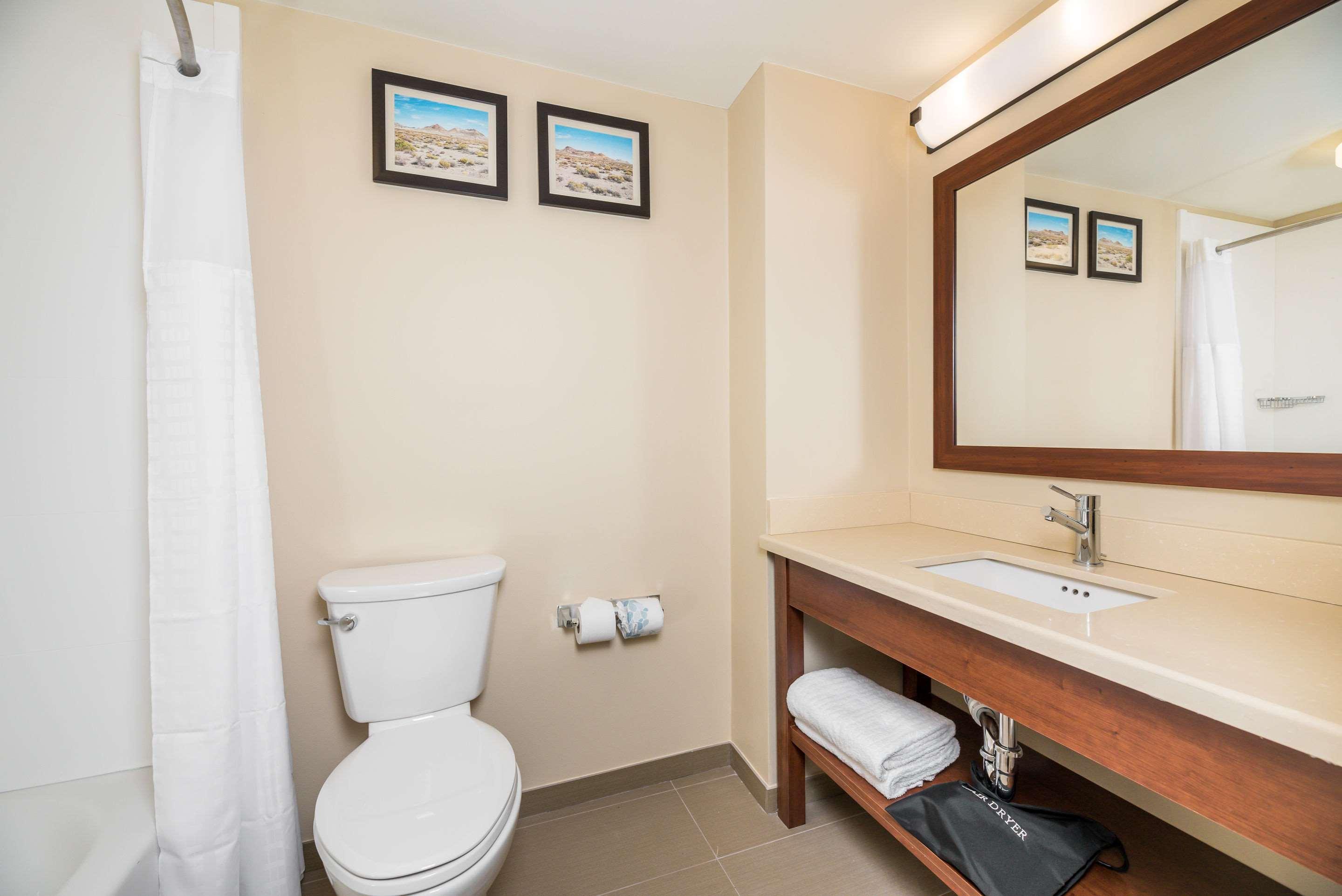 Comfort Inn Тонопа Екстериор снимка
