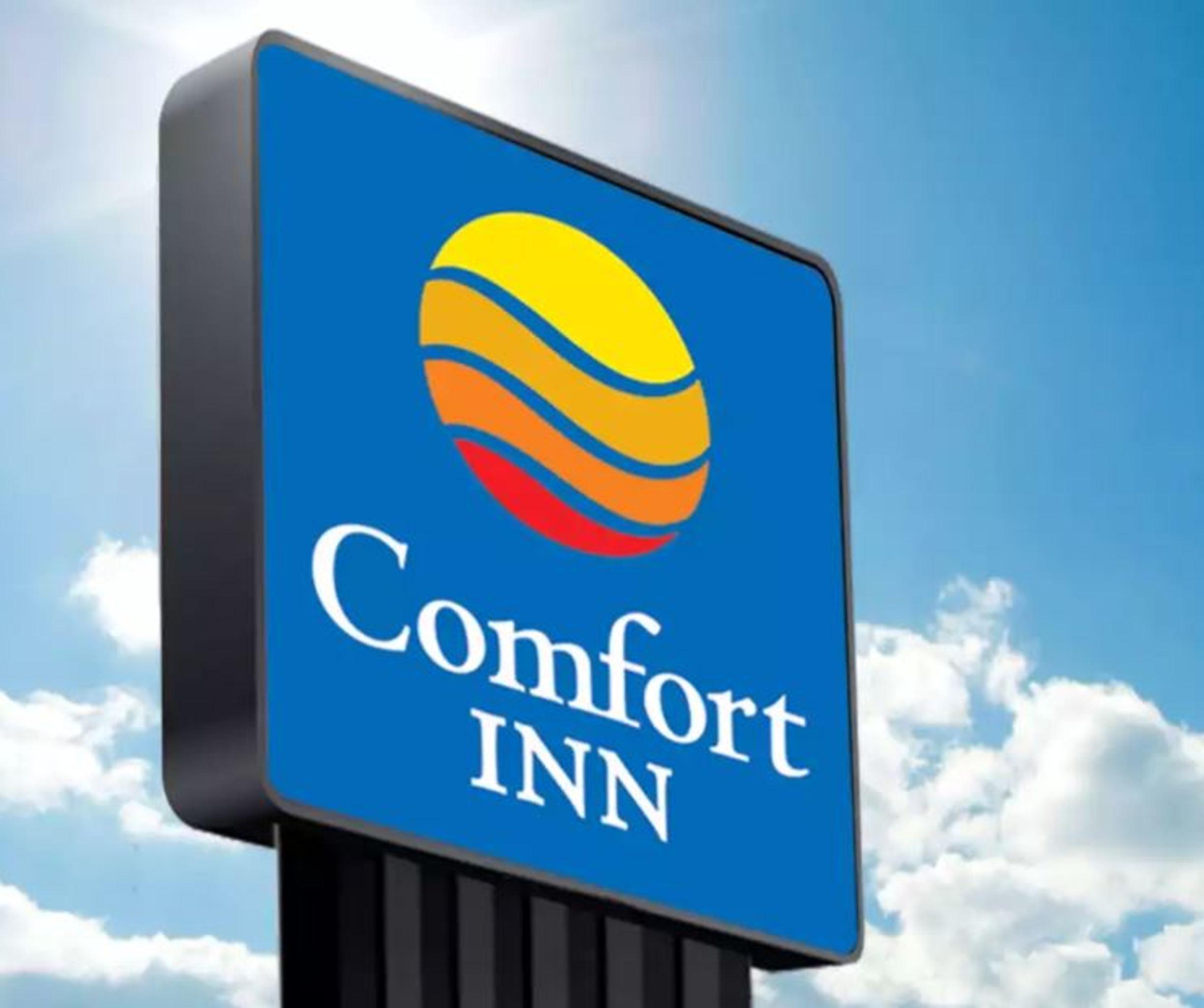 Comfort Inn Тонопа Екстериор снимка