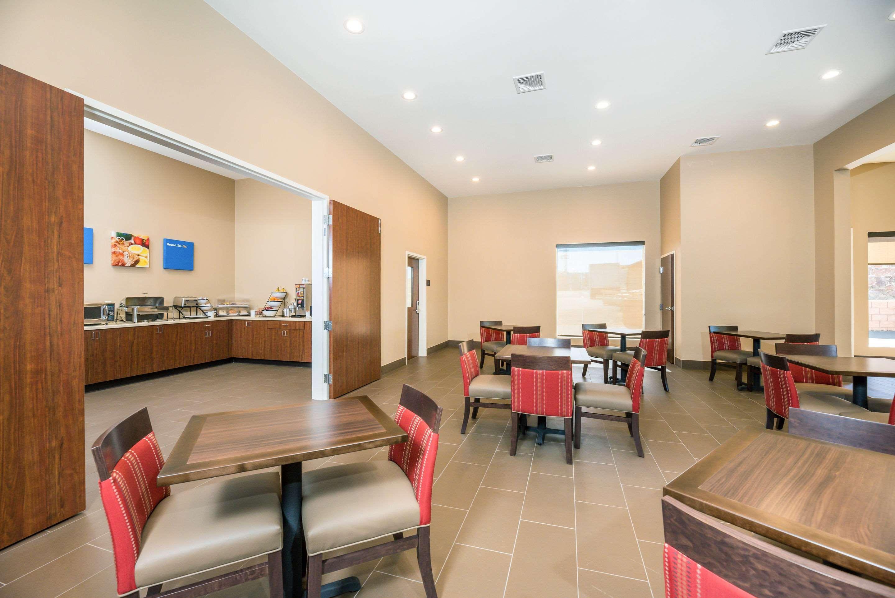 Comfort Inn Тонопа Екстериор снимка