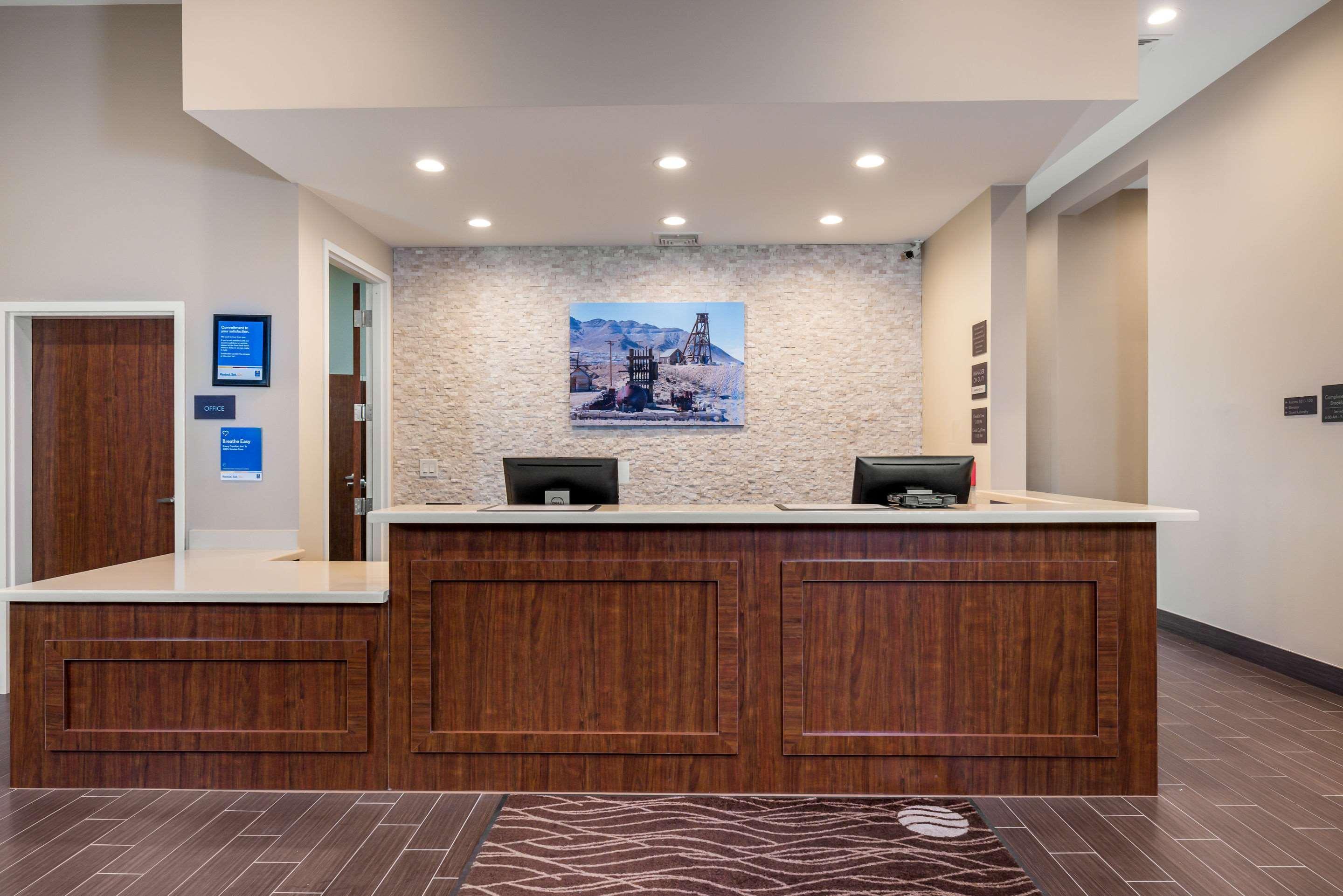 Comfort Inn Тонопа Екстериор снимка